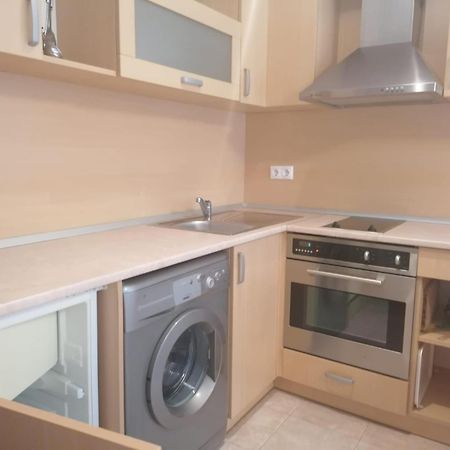 Spacious Fully Furnished Studio In Kavarna Apart Hotel Esterno foto