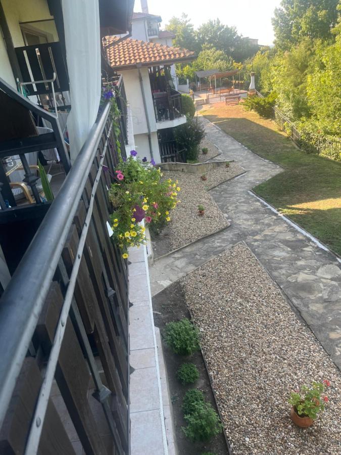 Spacious Fully Furnished Studio In Kavarna Apart Hotel Esterno foto