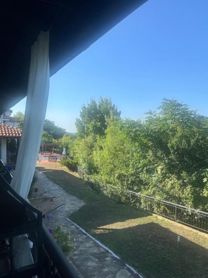 Spacious Fully Furnished Studio In Kavarna Apart Hotel Esterno foto