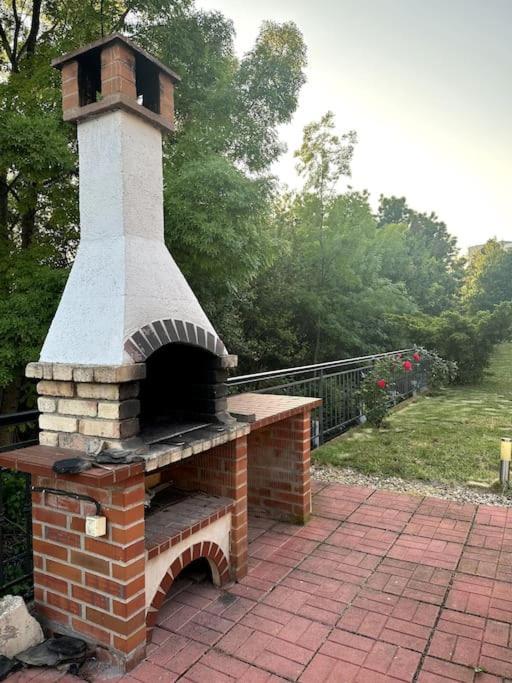 Spacious Fully Furnished Studio In Kavarna Apart Hotel Esterno foto