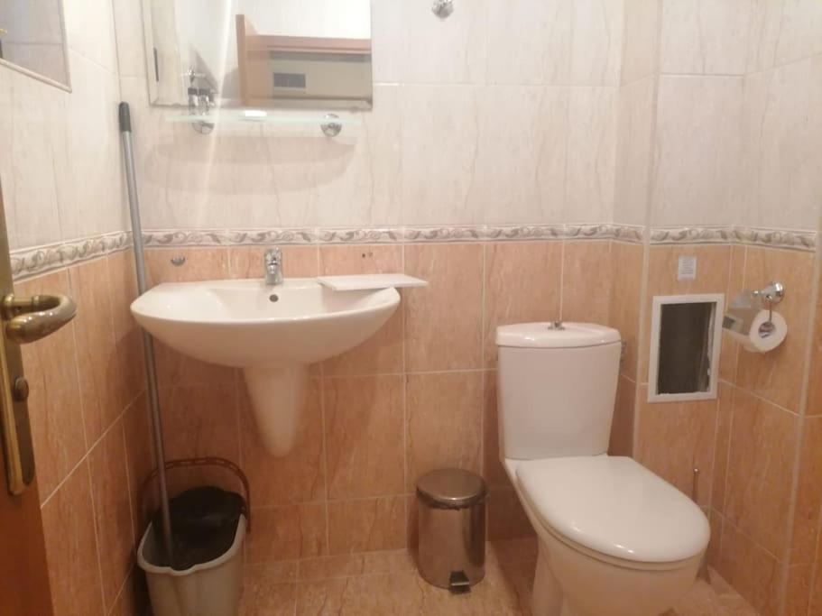 Spacious Fully Furnished Studio In Kavarna Apart Hotel Esterno foto